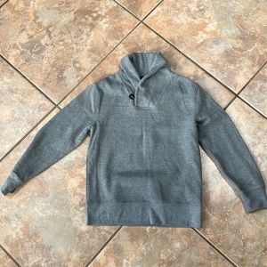 Size medium boys Gap sweater